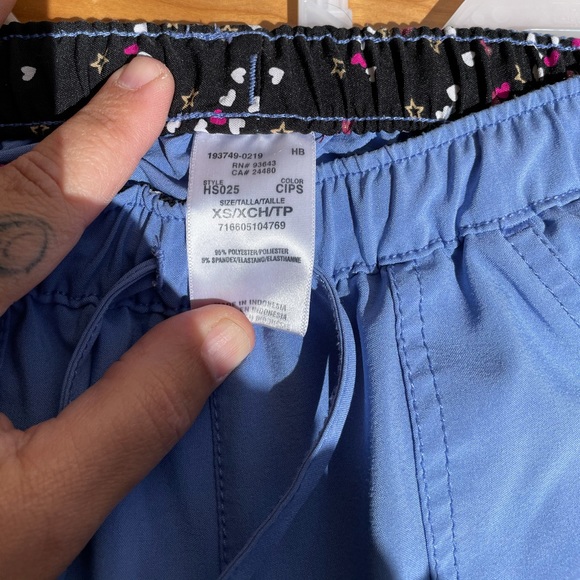 Nurse/EMT Scrubs Dickies brand and HeartSoul! - Picture 10 of 16